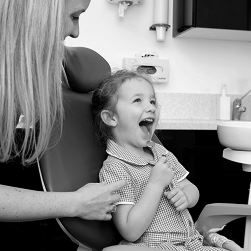 BethcarDent-56-BW childrens-dentistry